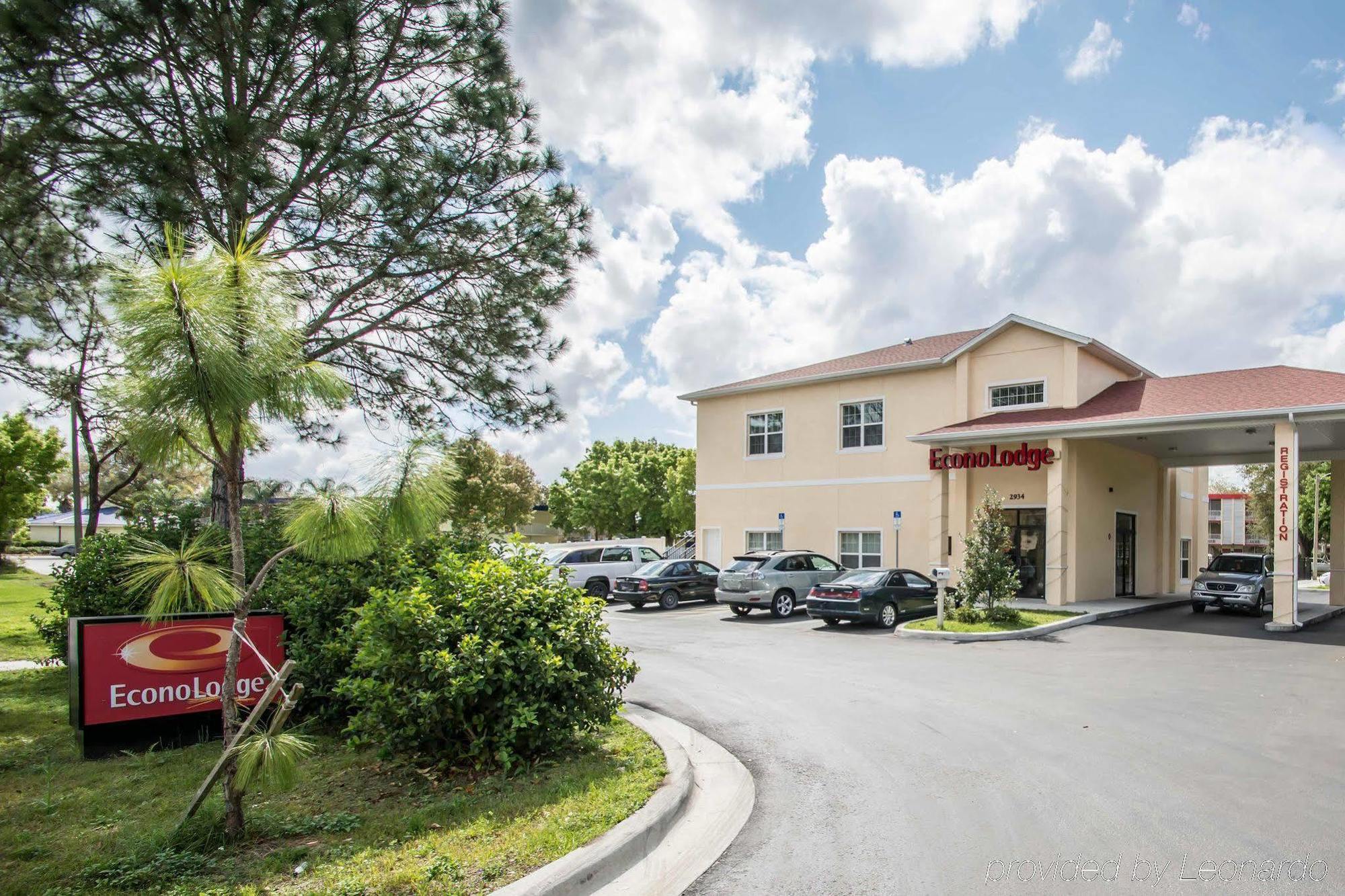 Quality Inn Orlando Exterior photo